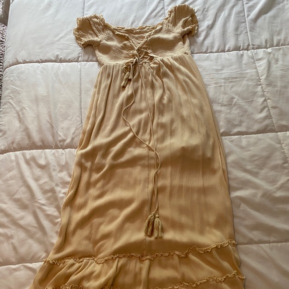 Off the shoulder dress - Picture 2 of 4